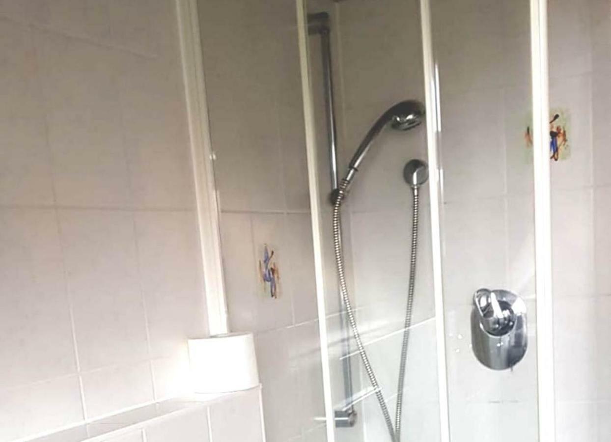 Ferienwohnung Weiß Wachtenburg Wachenheim an der Weinstraße Exterior foto