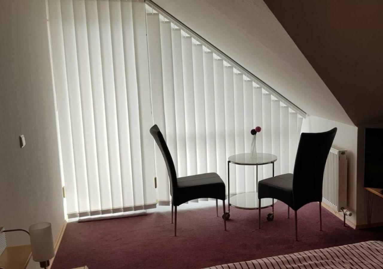 Ferienwohnung Weiß Wachtenburg Wachenheim an der Weinstraße Exterior foto